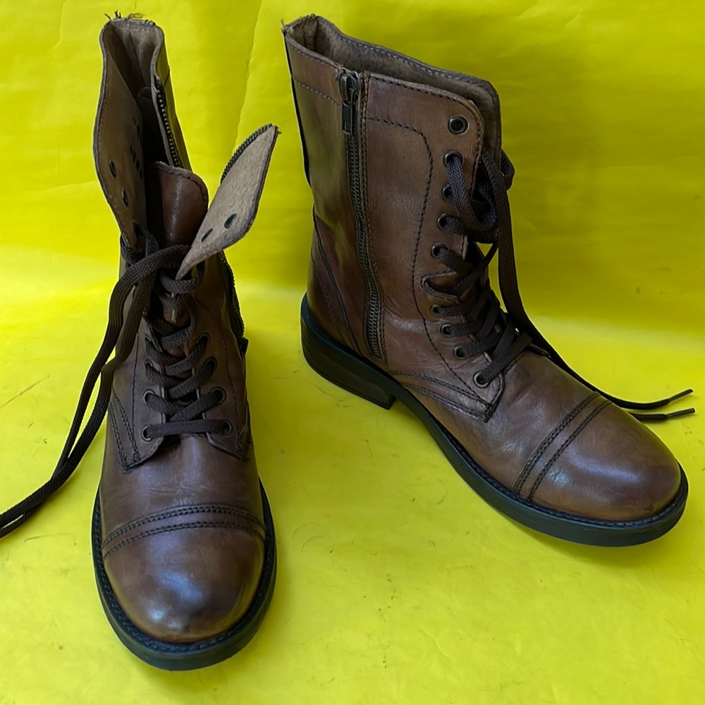Vintage brown Zigisoho distressed leather combat boots